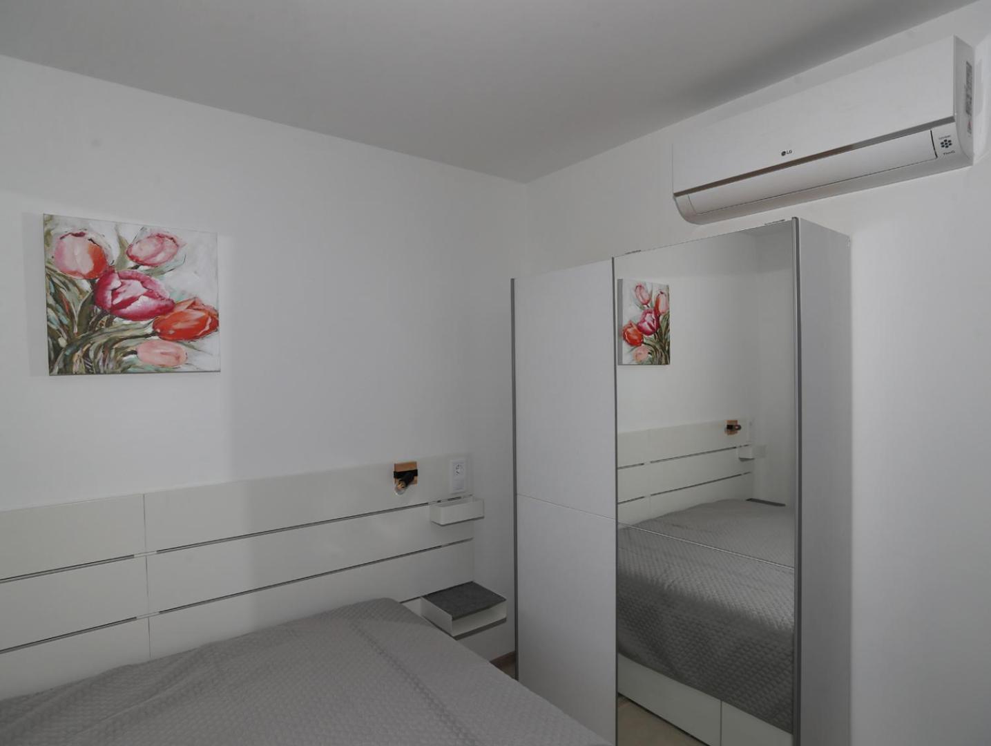 Four Flowers Apartman Siofok Bagian luar foto