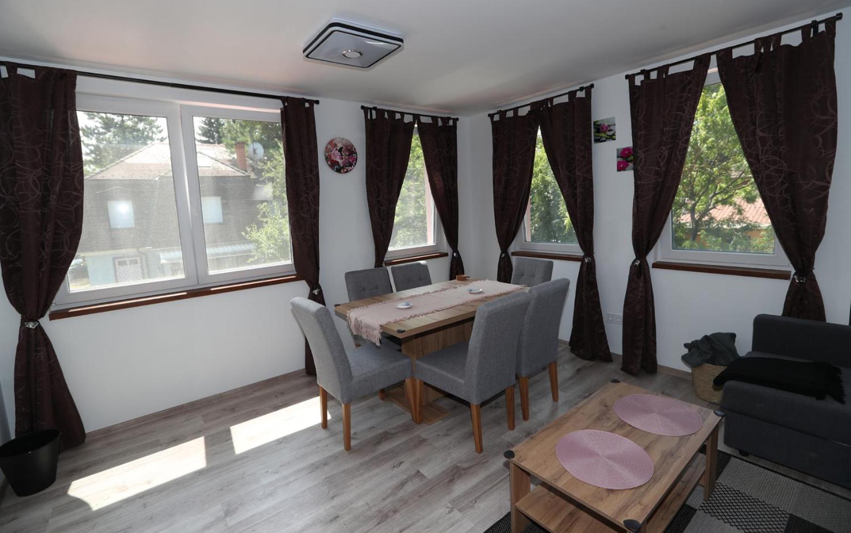 Four Flowers Apartman Siofok Bagian luar foto